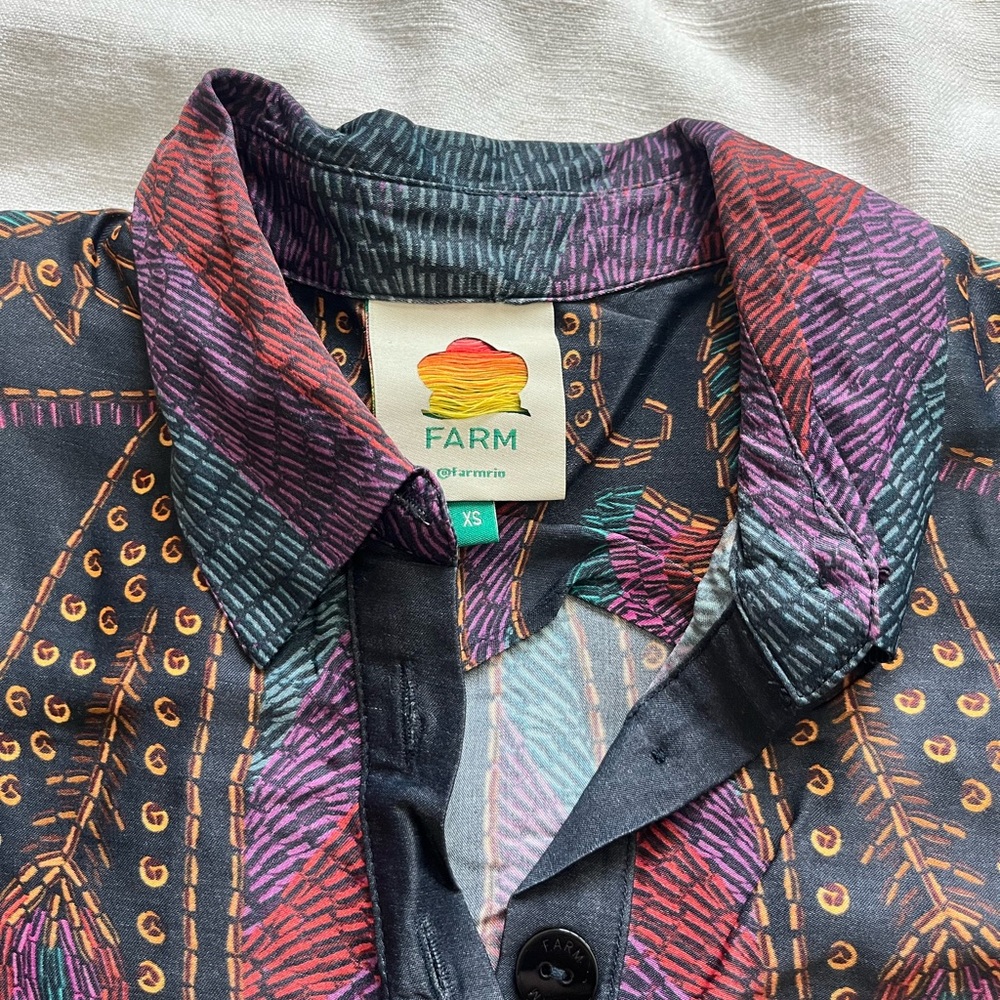 Farm Rio Paisley Button-Up Shirt - Picture 4 of 5